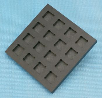 電子部品搬送トレイへの加工例