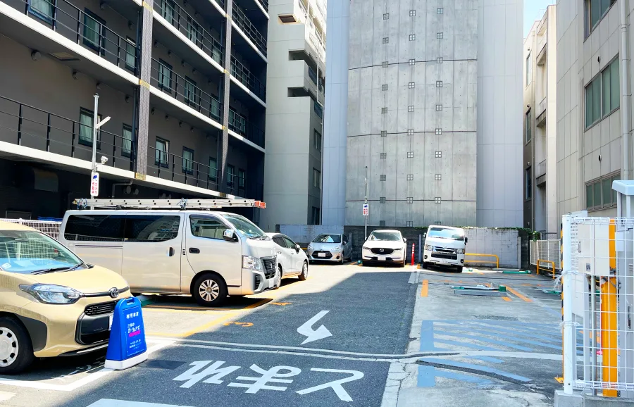 谷町パーキング 画像1